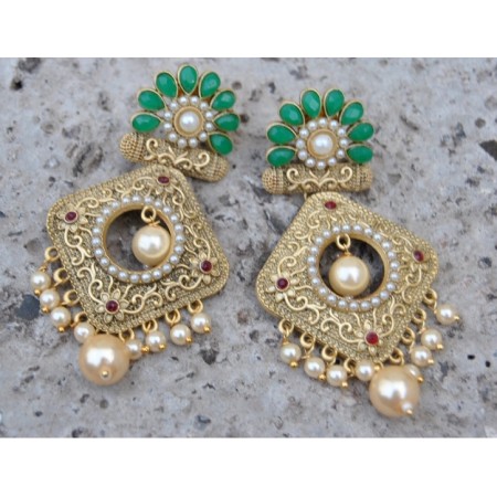 Emerald Floral Pearl Earrings